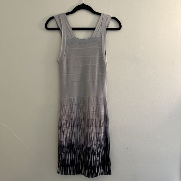FRENCH CONNECTION Futuristic Knit Fitted Bodycon Bandage Dress, Silver- Size 6 - Picture 8 of 10